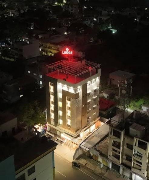 Hotel Veesons Executive Solapur Zewnętrze zdjęcie